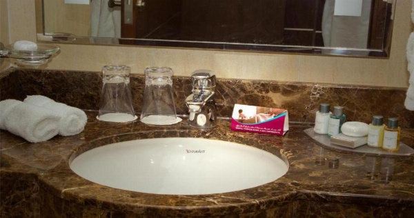 Crowne Plaza Madinah by IHG image 21